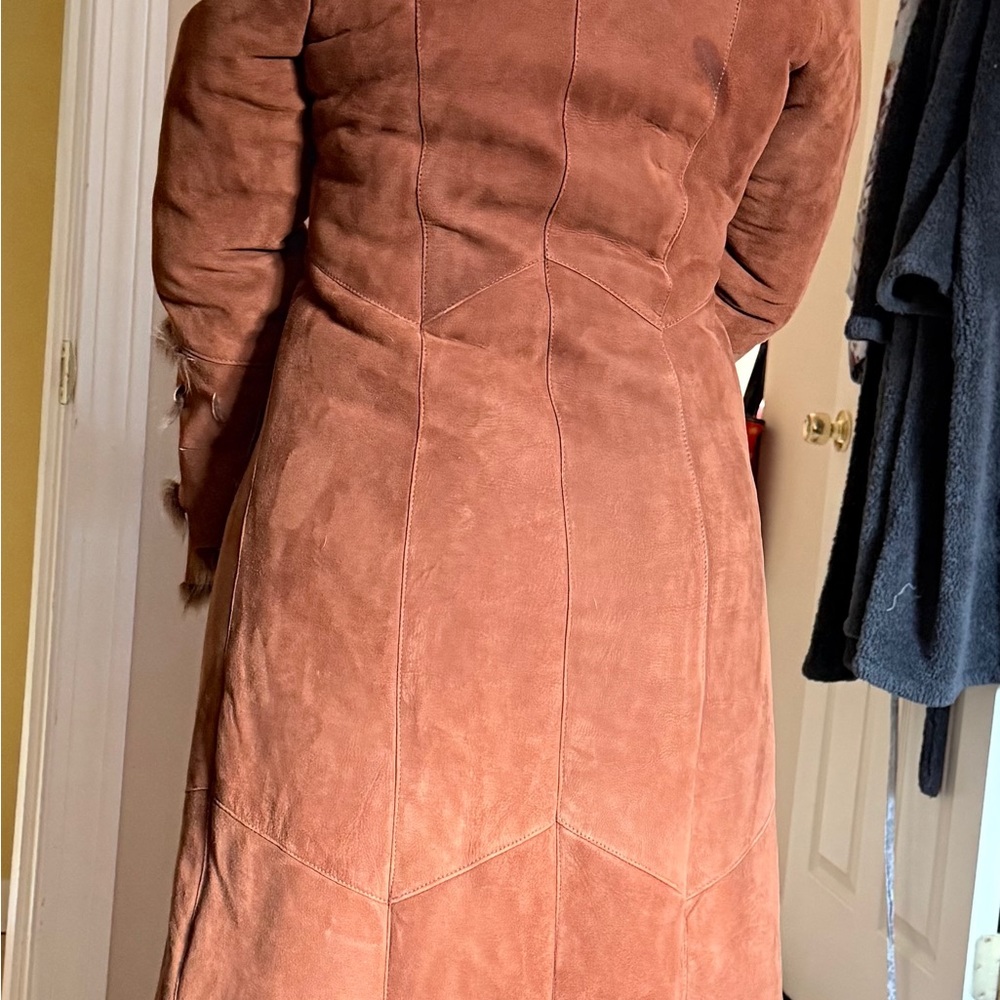 Di Bello Collection Shearling Long Coat - Picture 13 of 14